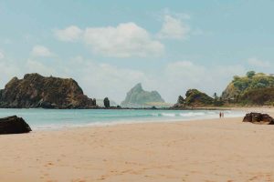 5 destinos mais seguros para viajar pelo Brasil Fernando Noronha